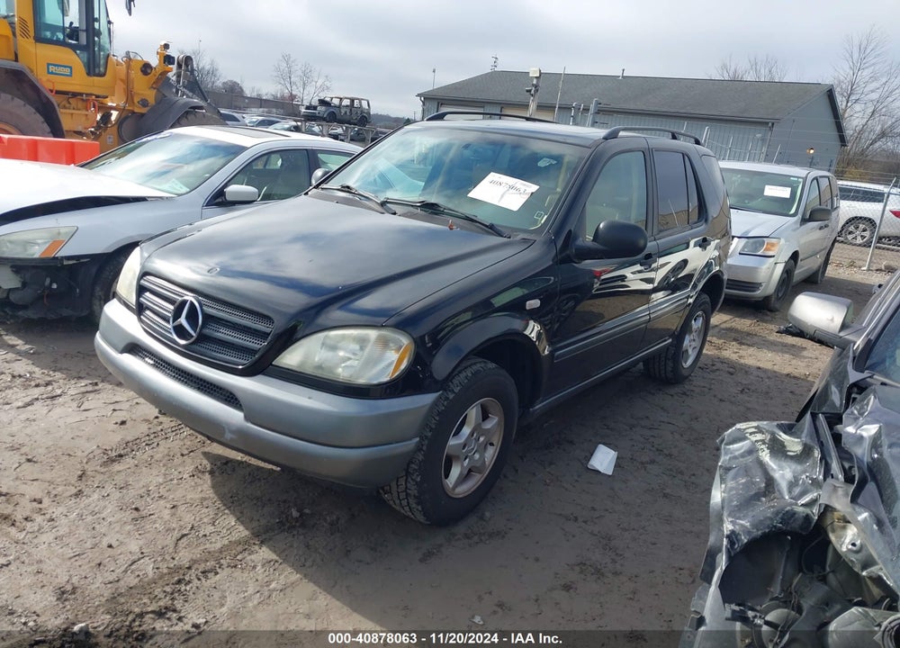 1998 MERCEDES-BENZ ML 320 CLASSIC VIN: 4JGAB54E6WA033696