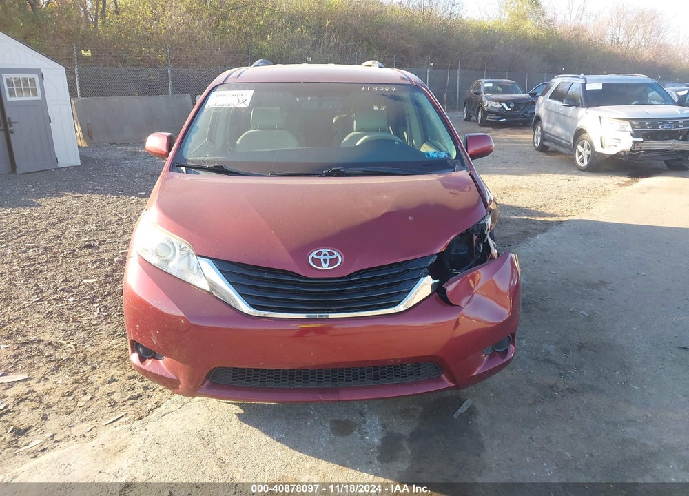2011 TOYOTA SIENNA LE V6 VIN: 5TDKK3DC3BS113787