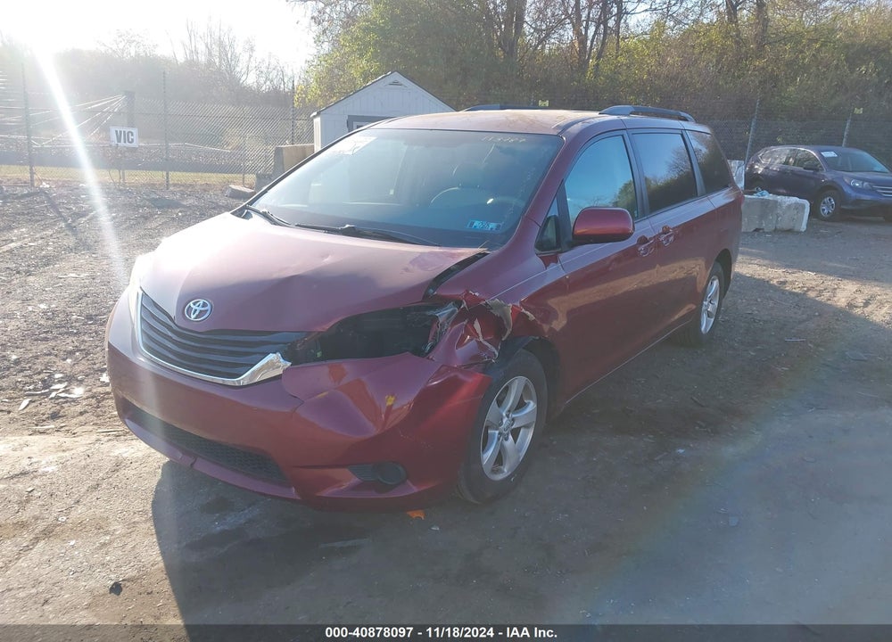 2011 TOYOTA SIENNA LE V6 VIN: 5TDKK3DC3BS113787