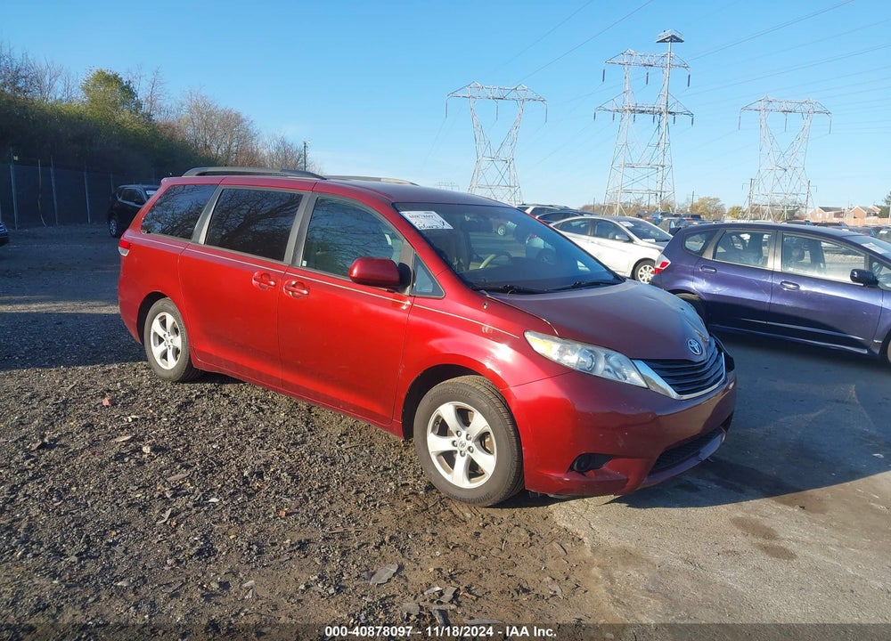 2011 TOYOTA SIENNA LE V6 VIN: 5TDKK3DC3BS113787