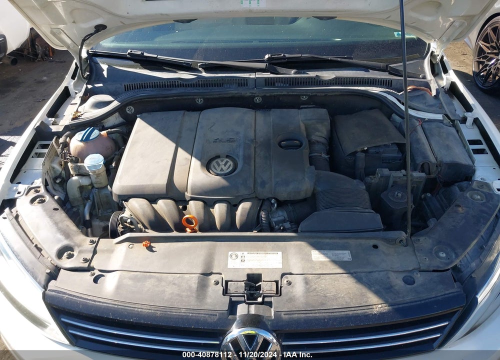 2013 VOLKSWAGEN JETTA 2.5L SE VIN: 3VWDP7AJ6DM354120