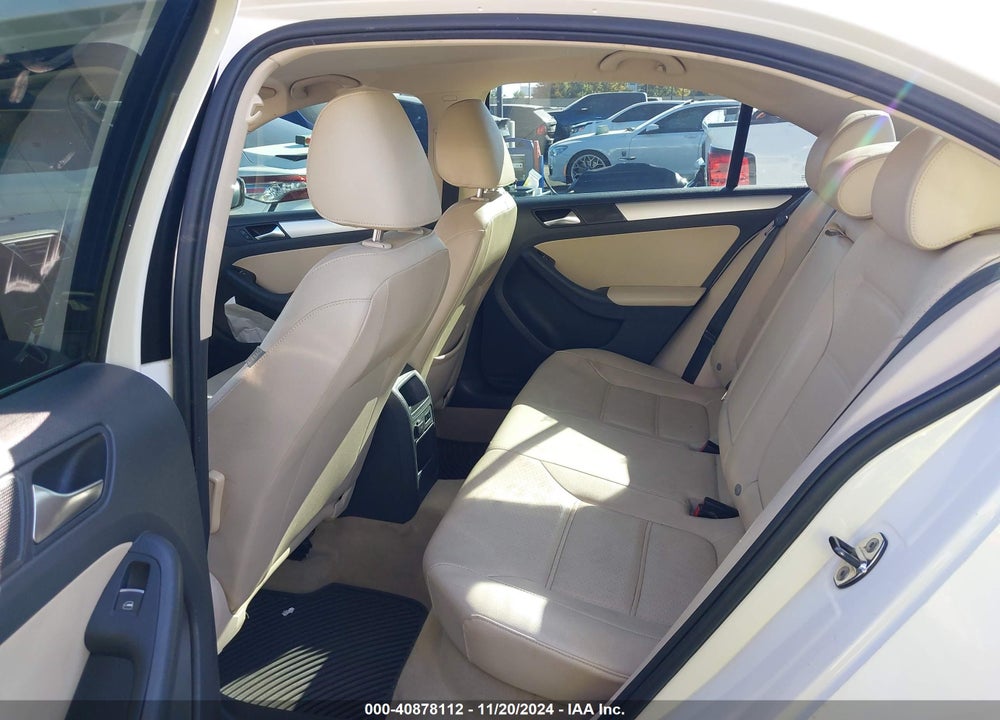 2013 VOLKSWAGEN JETTA 2.5L SE VIN: 3VWDP7AJ6DM354120