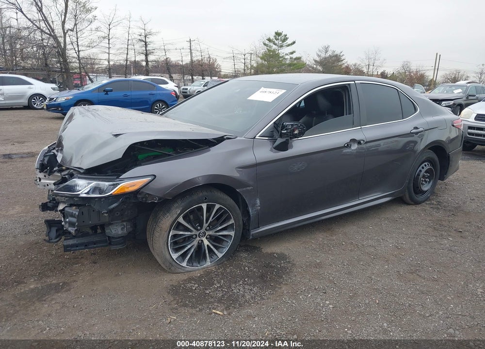 2018 TOYOTA CAMRY VIN: 4T1B11HK9JU564480