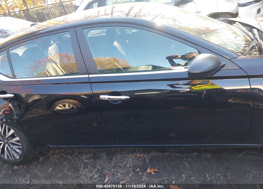2024 NISSAN ALTIMA SV FWD VIN: 1N4BL4DV9RN377347