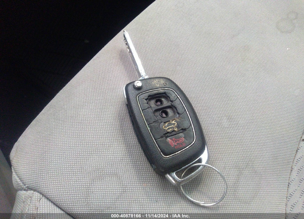 2015 HYUNDAI SONATA SE VIN: 5NPE24AFXFH144810