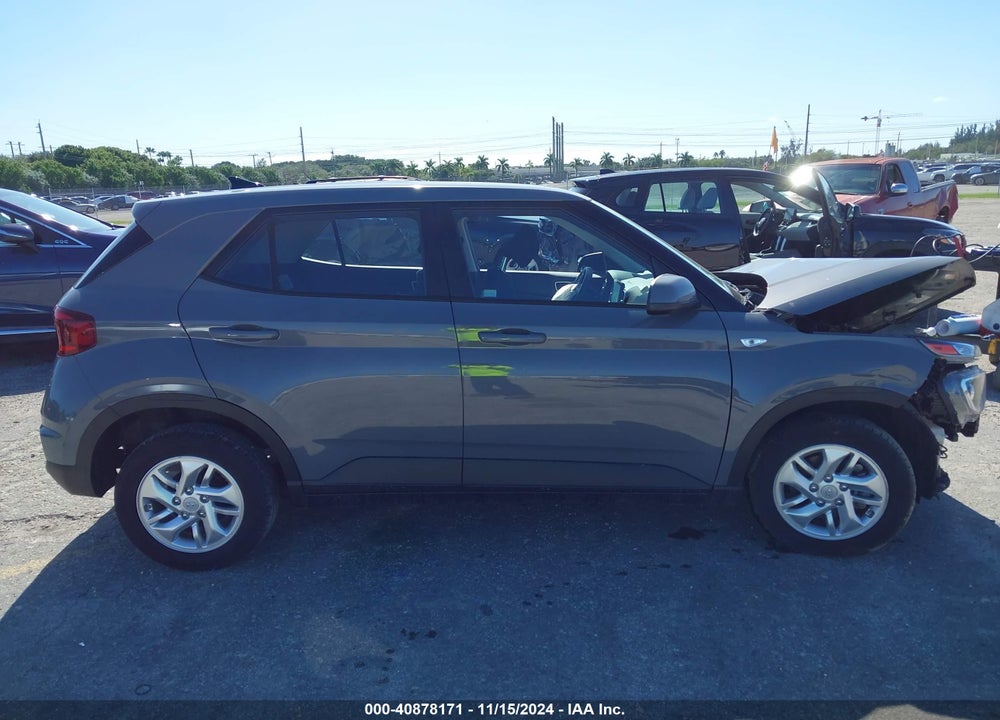 2021 HYUNDAI VENUE SE VIN: KMHRB8A31MU103494