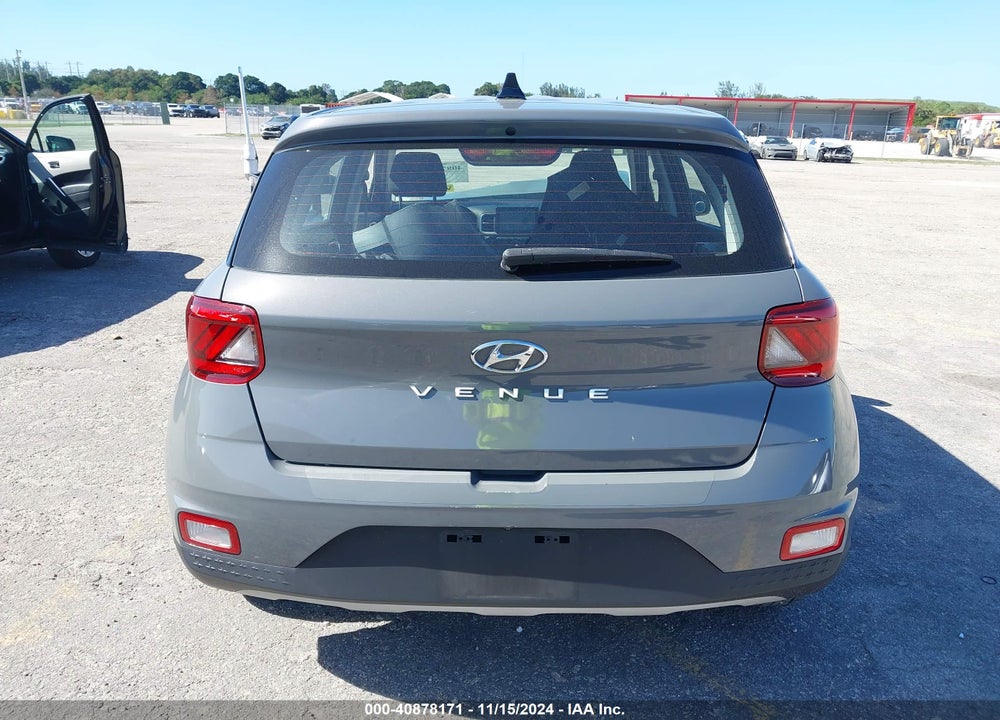 2021 HYUNDAI VENUE SE VIN: KMHRB8A31MU103494