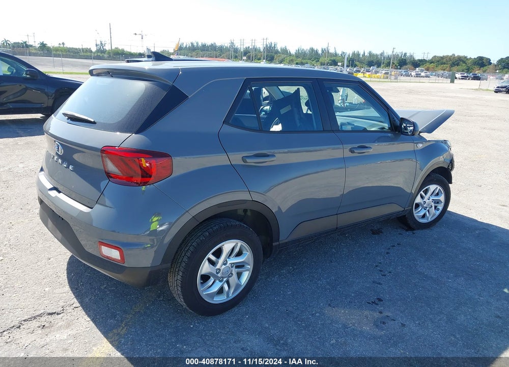 2021 HYUNDAI VENUE SE VIN: KMHRB8A31MU103494
