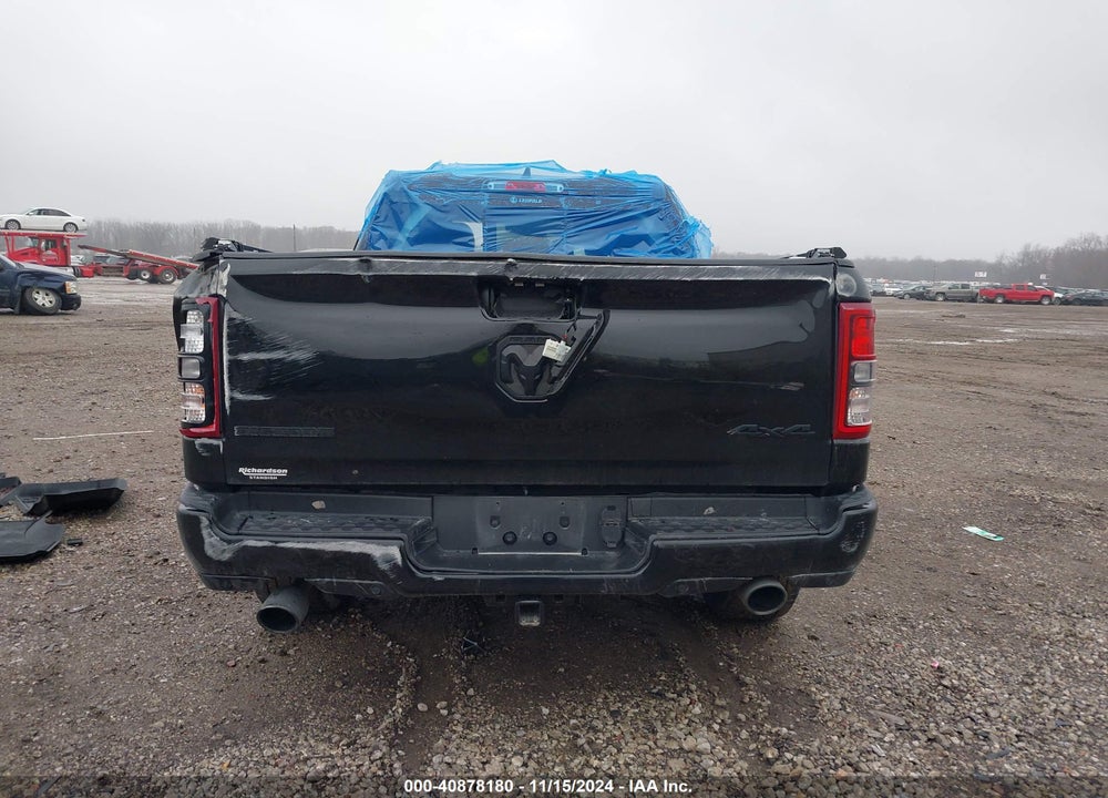 2021 RAM 1500 BIG HORN 4X4 6'4 BOX VIN: 1C6SRFBT8MN823428