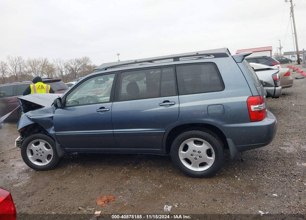2005 TOYOTA HIGHLANDER LIMITED V6 VIN: JTEEP21A750075110
