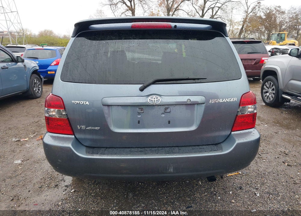2005 TOYOTA HIGHLANDER LIMITED V6 VIN: JTEEP21A750075110