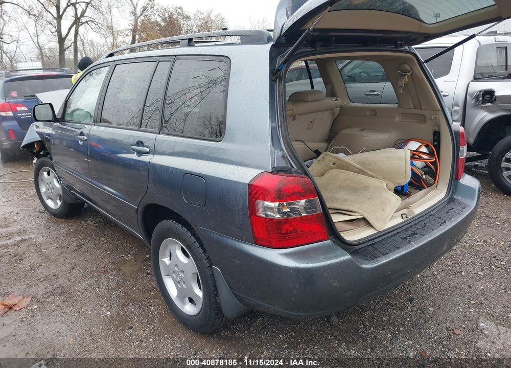 2005 TOYOTA HIGHLANDER LIMITED V6 VIN: JTEEP21A750075110