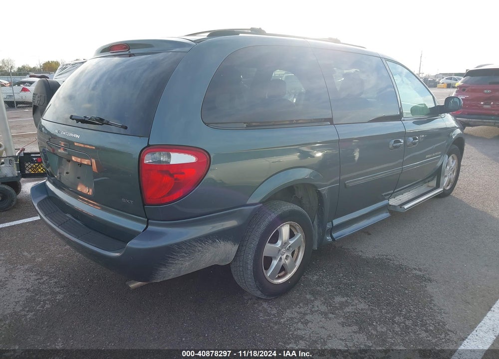 2007 DODGE GRAND CARAVAN SXT VIN: 2D4GP44L67R139784