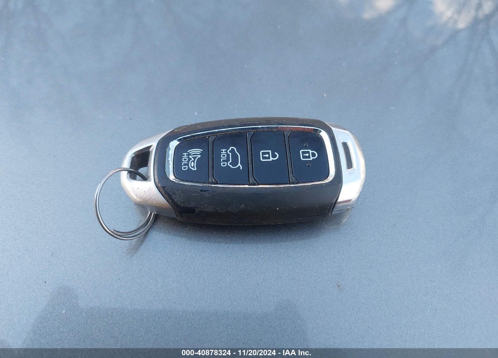 2019 HYUNDAI SANTA FE SEL VIN: 5NMS33AD9KH002643