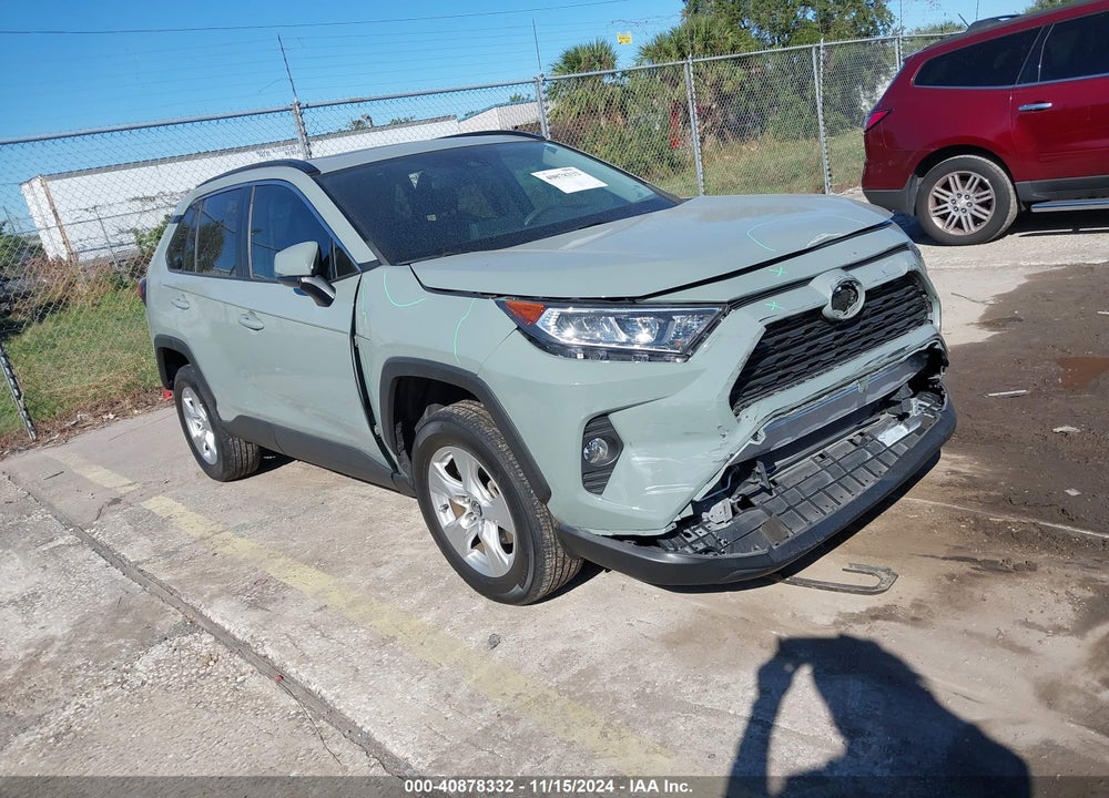 2020 TOYOTA RAV4 XLE VIN: 2T3W1RFV3LW063561