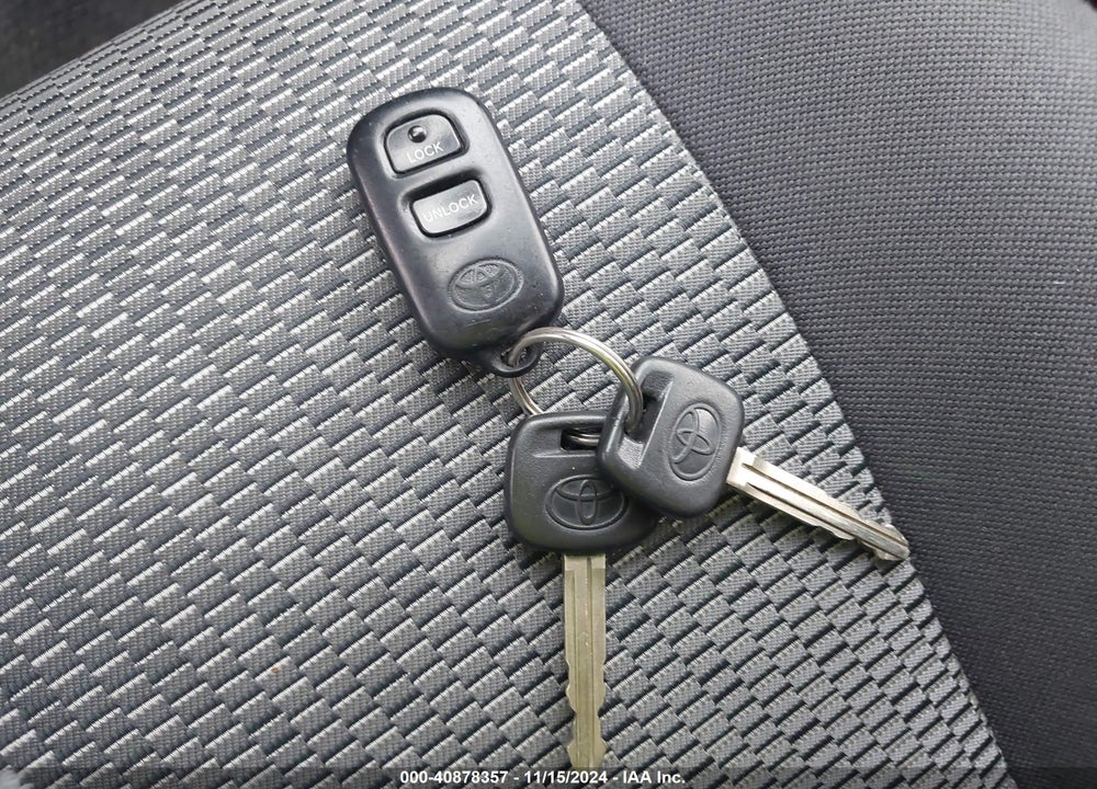 2004 TOYOTA RAV4 VIN: JTEHD20V540034371