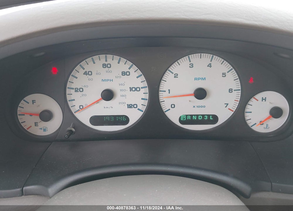 2002 DODGE GRAND CARAVAN SPORT VIN: 2B4GP44RX2R702861