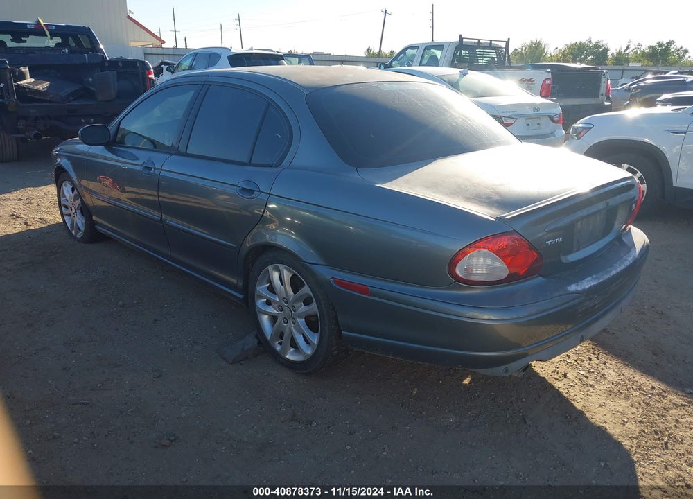 2002 JAGUAR X-TYPE 2.5L VIN: SAJEA53D52XC51285