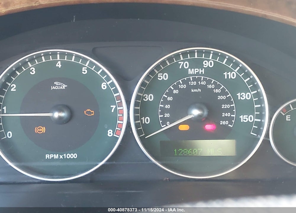 2002 JAGUAR X-TYPE 2.5L VIN: SAJEA53D52XC51285