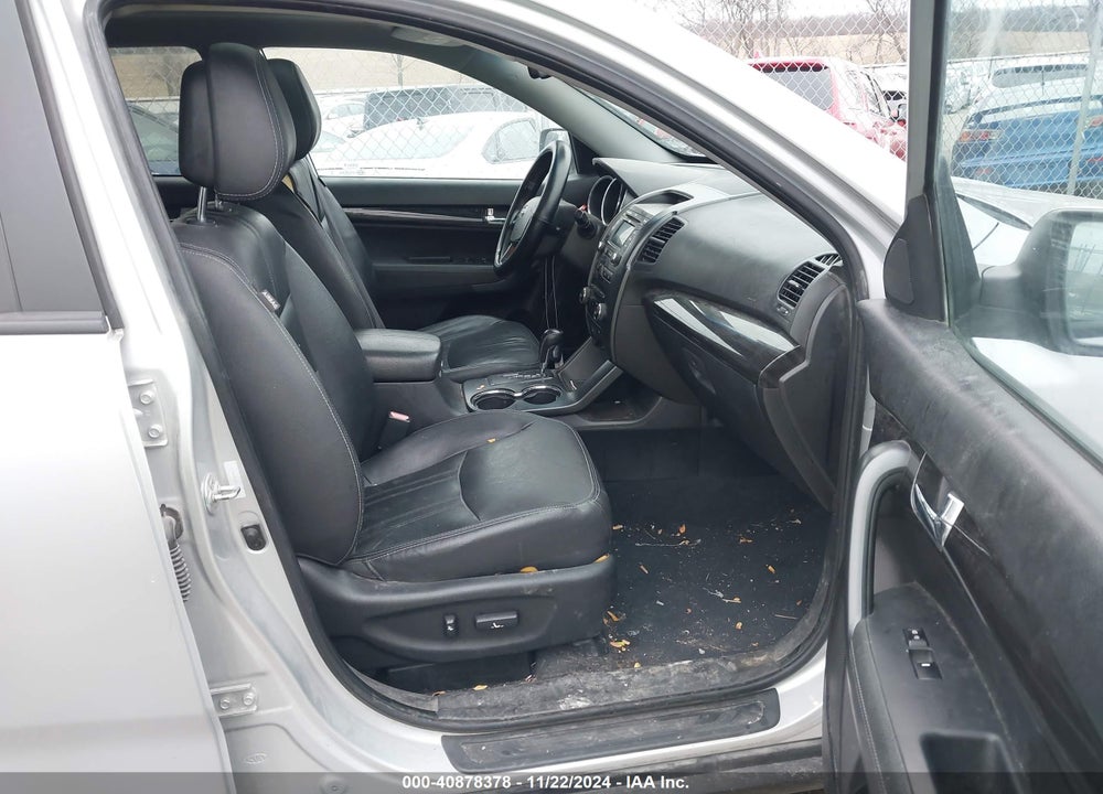 2012 KIA SORENTO EX V6 VIN: 5XYKU4A26CG189613