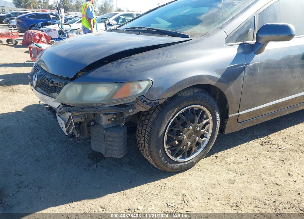 2010 HONDA CIVIC LX VIN: 19XFA1F5XAE053698