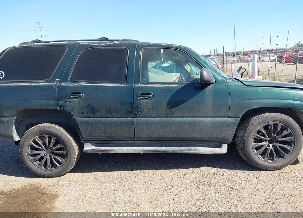 2001 CHEVROLET TAHOE VIN: 1GNEC13T81J152202