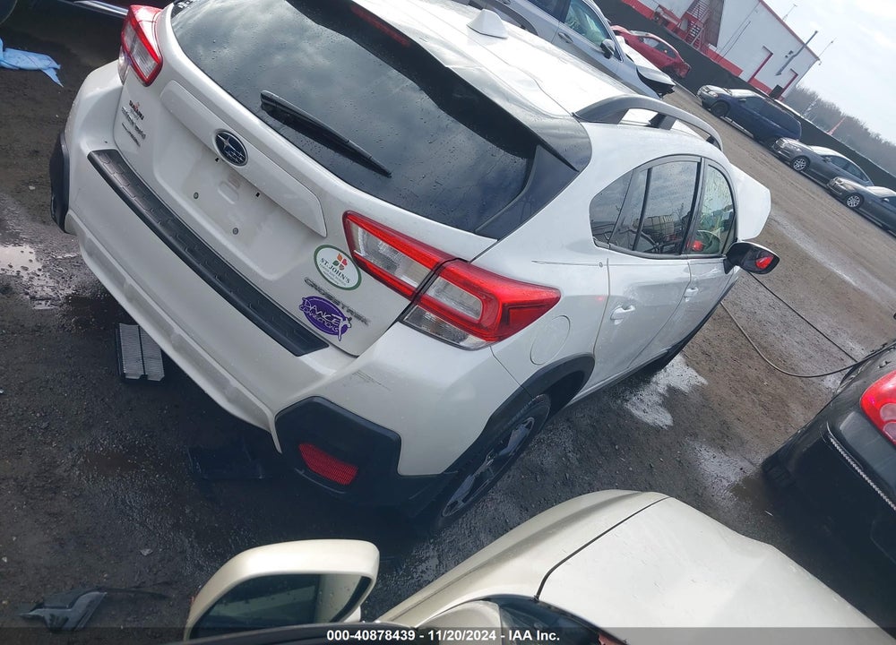 2018 SUBARU CROSSTREK 2.0I PREMIUM VIN: JF2GTADC0J8284640