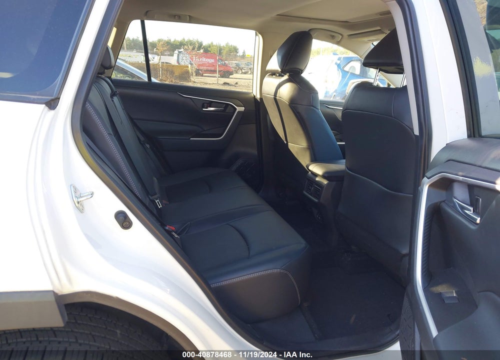 2020 TOYOTA RAV4 XLE PREMIUM VIN: 2T3A1RFV6LC130357