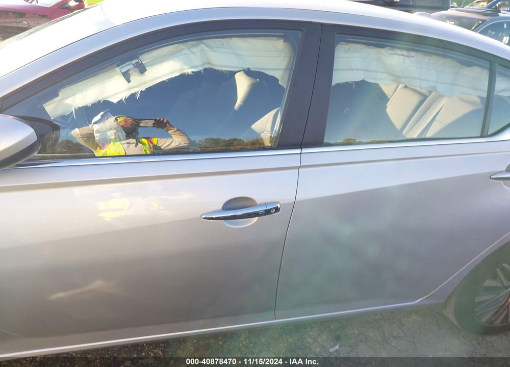 2023 NISSAN ALTIMA SV FWD VIN: 1N4BL4DV6PN396757