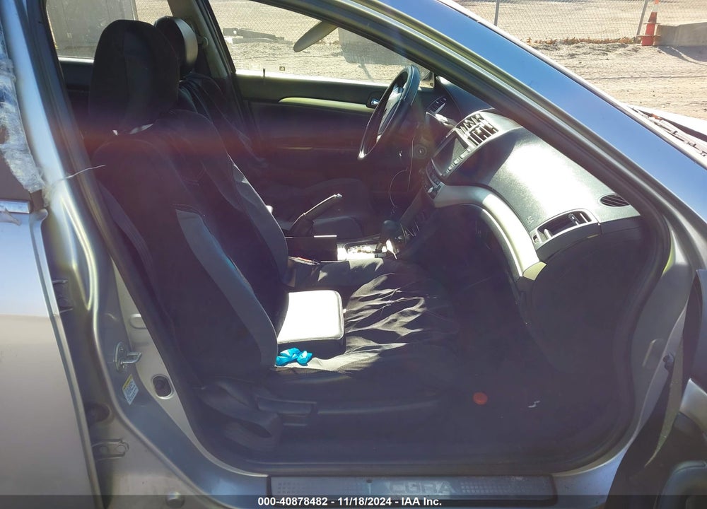 2004 ACURA TSX VIN: JH4CL96904C030729