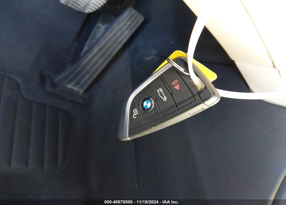 2017 BMW X1 SDRIVE28I VIN: WBXHU7C36H5H38038