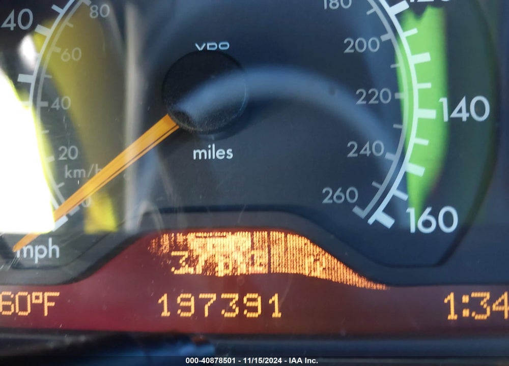 1999 MERCEDES-BENZ CLK-CLASS BASE A5 VIN: WDBLK65G6XT003833