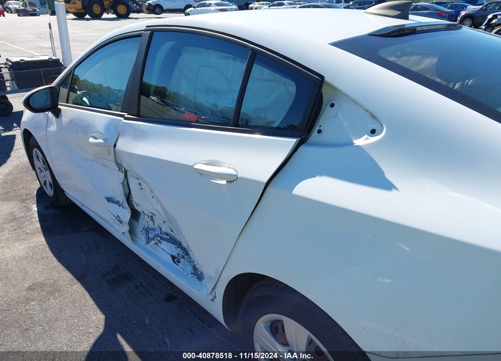 2018 CHEVROLET CRUZE LS AUTO VIN: 1G1BC5SM4J7196040