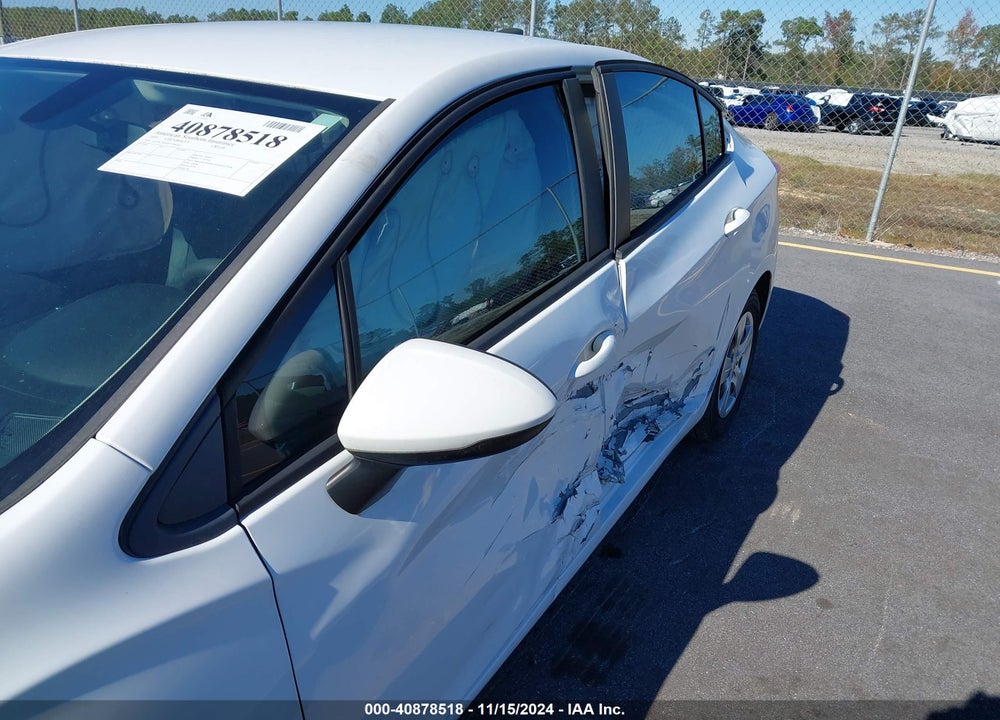 2018 CHEVROLET CRUZE LS AUTO VIN: 1G1BC5SM4J7196040