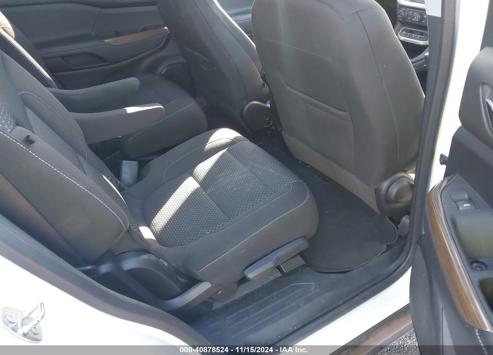 2023 GMC ACADIA AWD SLE VIN: 1GKKNRL44PZ158509