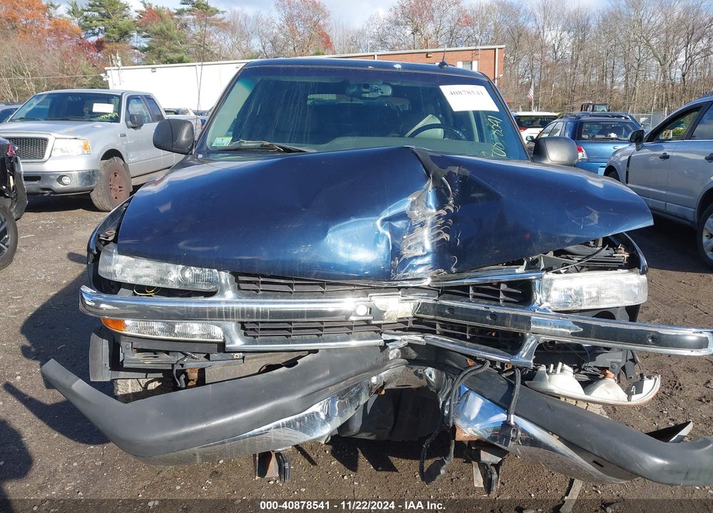 2005 CHEVROLET TAHOE LS VIN: 1GNEK13T55J222764