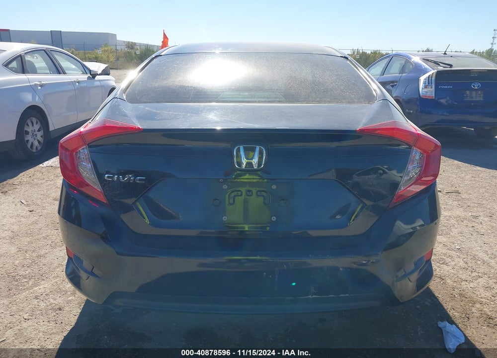 2018 HONDA CIVIC LX VIN: 19XFC2F55JE013593