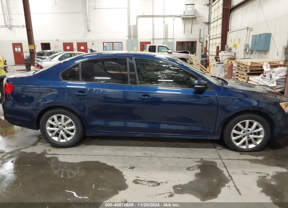 2011 VOLKSWAGEN JETTA 2.5L SE VIN: 3VWDZ7AJ6BM318354