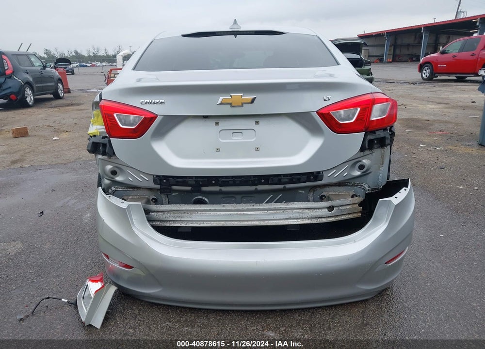 2017 CHEVROLET CRUZE VIN: 1G1BE5SM6H7210363