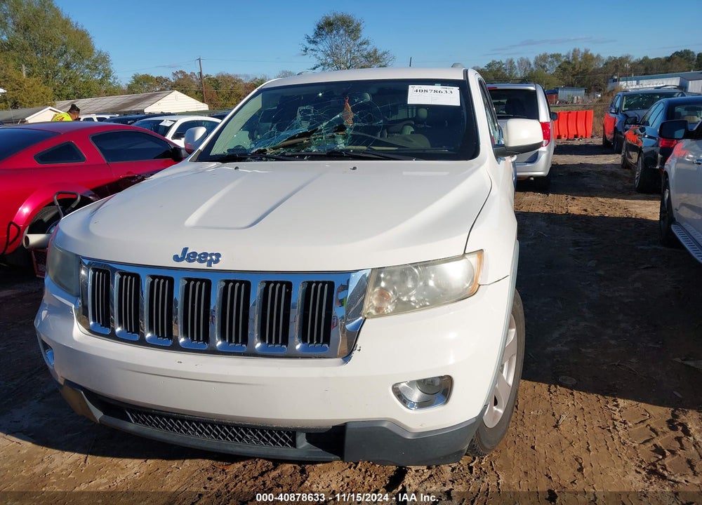 2011 JEEP GRAND CHEROKEE LAREDO VIN: 1J4RS4GT3BC588710