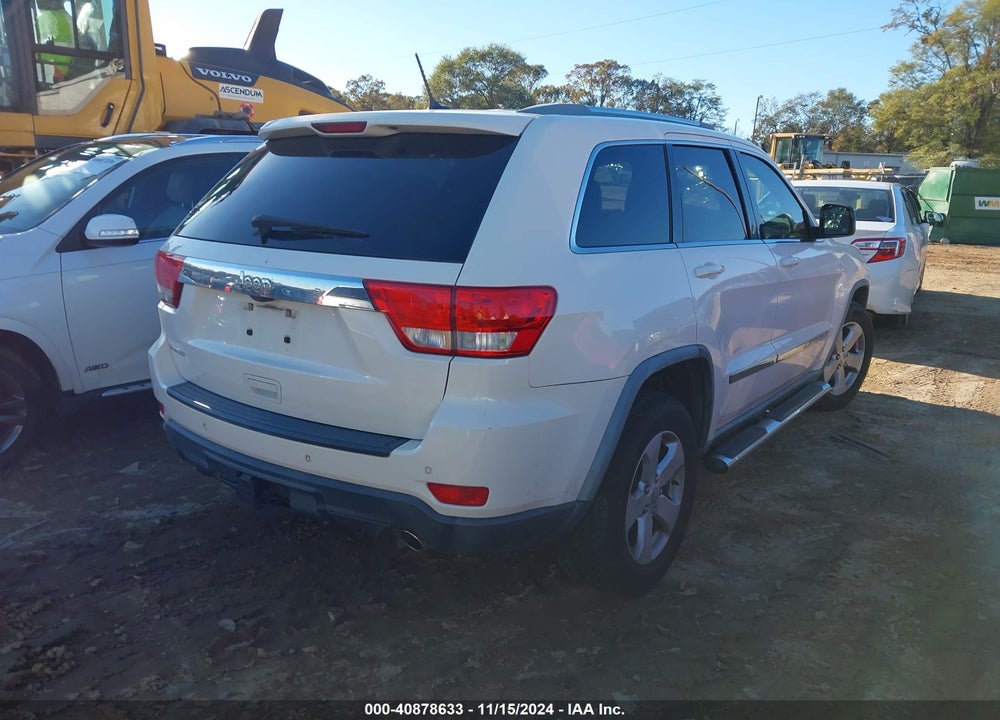 2011 JEEP GRAND CHEROKEE LAREDO VIN: 1J4RS4GT3BC588710