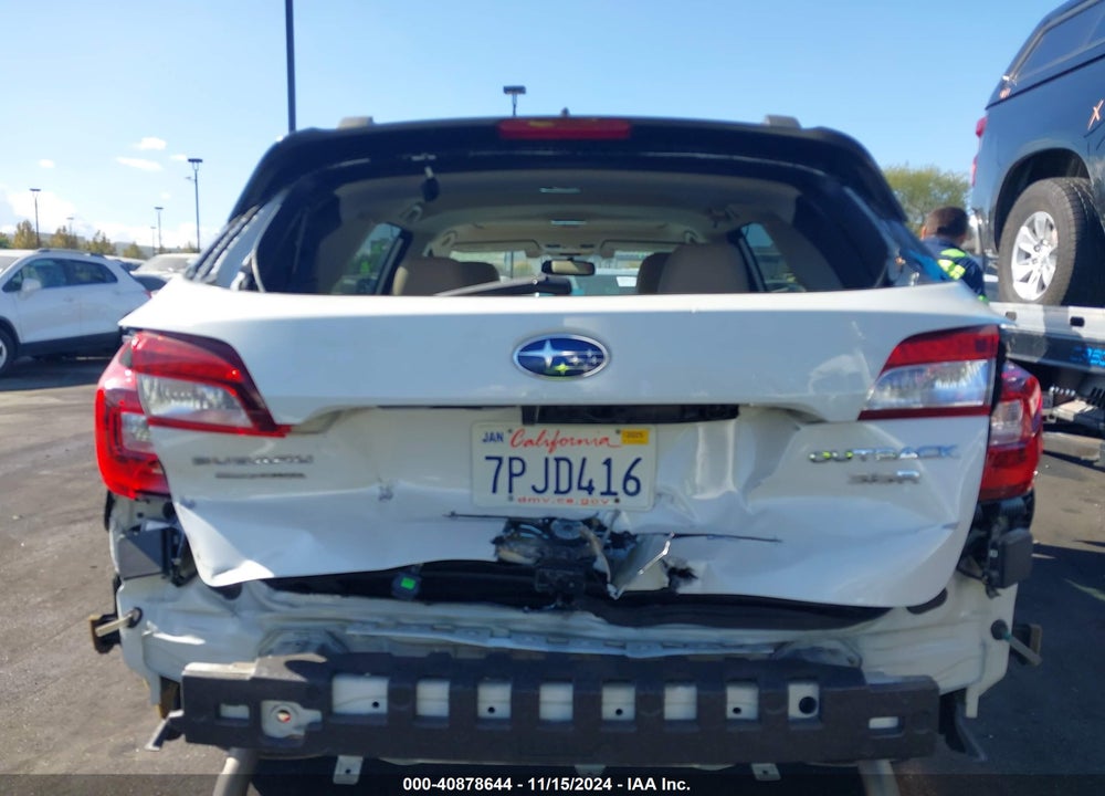 2016 SUBARU OUTBACK 3.6R LIMITED VIN: 4S4BSENC4G3272137