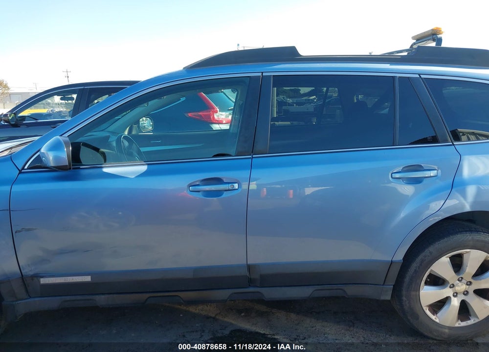 2010 SUBARU OUTBACK 2.5I PREMIUM VIN: 4S4BRBCC4A3383761