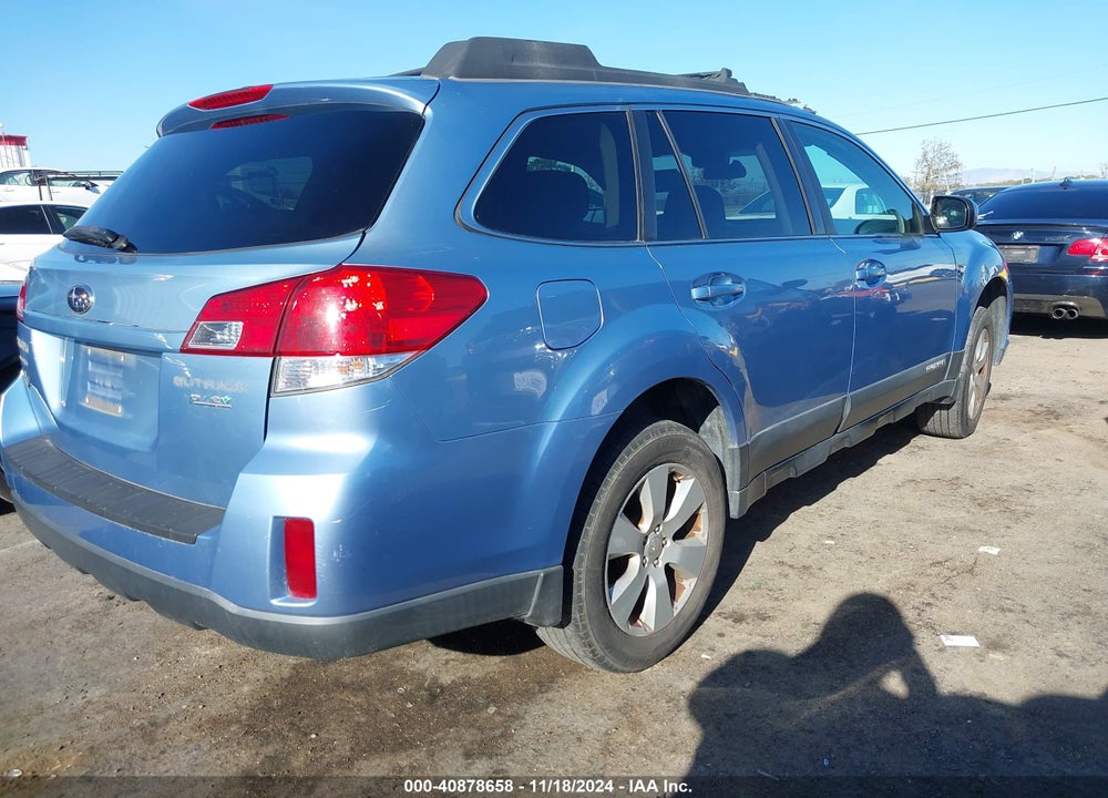 2010 SUBARU OUTBACK 2.5I PREMIUM VIN: 4S4BRBCC4A3383761