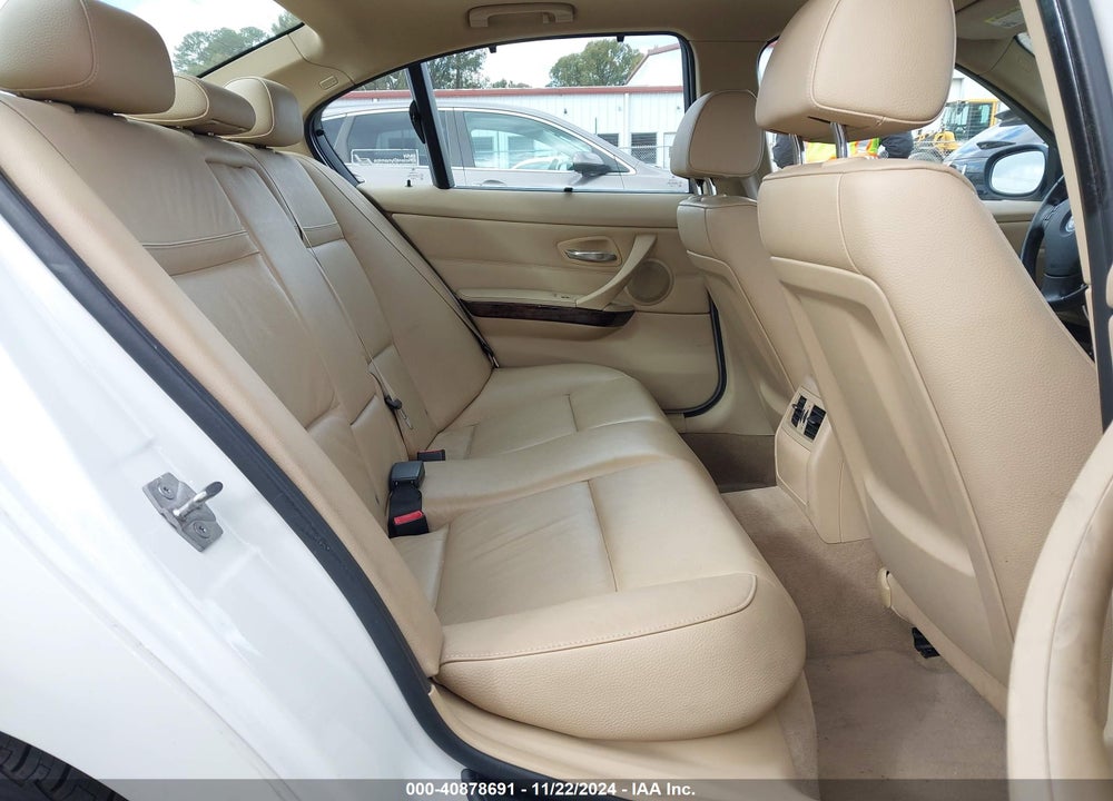 2011 BMW 328I XDRIVE VIN: WBAPK5C5XBA661543
