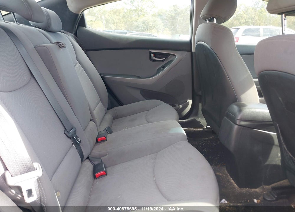 2014 HYUNDAI ELANTRA SE VIN: KMHDH4AE5EU084954