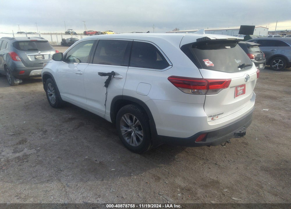 2017 TOYOTA HIGHLANDER LE PLUS VIN: 5TDBZRFH1HS359107