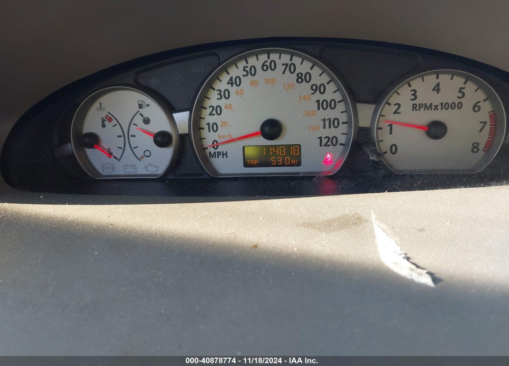 2004 SATURN ION 3 VIN: 1G8AL52F94Z130297
