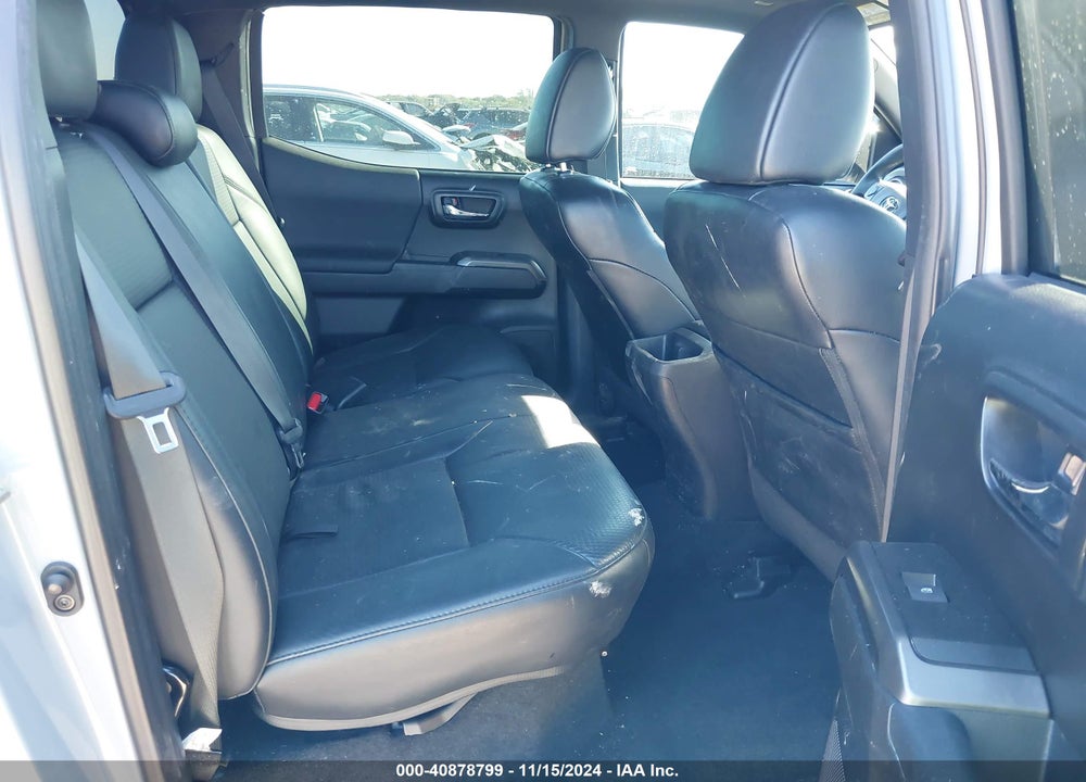 2019 TOYOTA TACOMA VIN: 3TMCZ5AN5KM236556