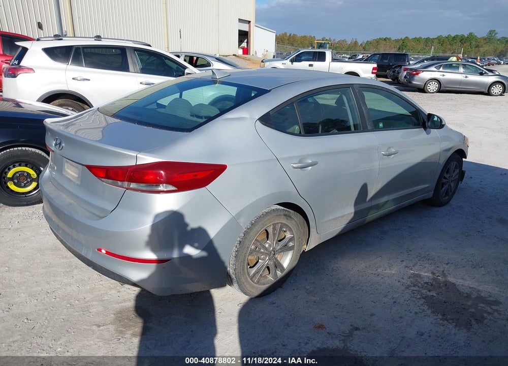 2018 HYUNDAI ELANTRA SEL VIN: KMHD84LF9JU628114